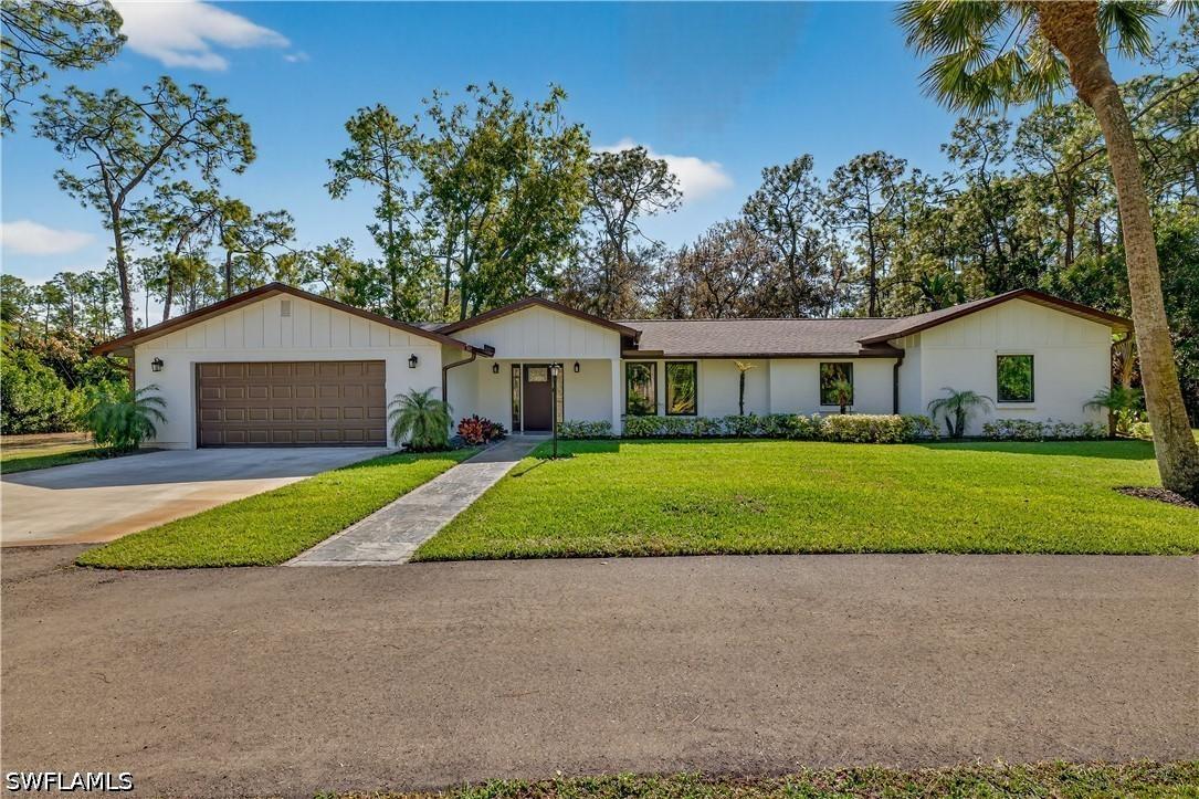 5100 Mahogany Ridge Dr., Naples, FL 34119