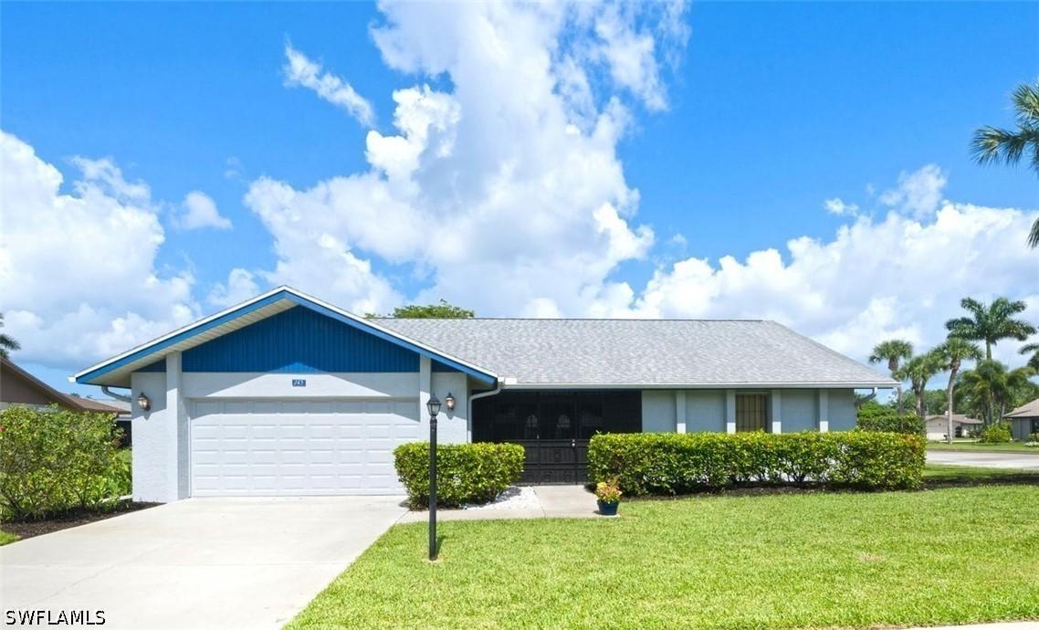 145 Marseille Dr., Naples, FL 34112
