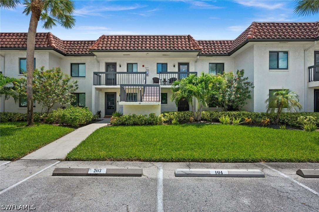 4251 27th Ct. #104, Naples, FL 34116