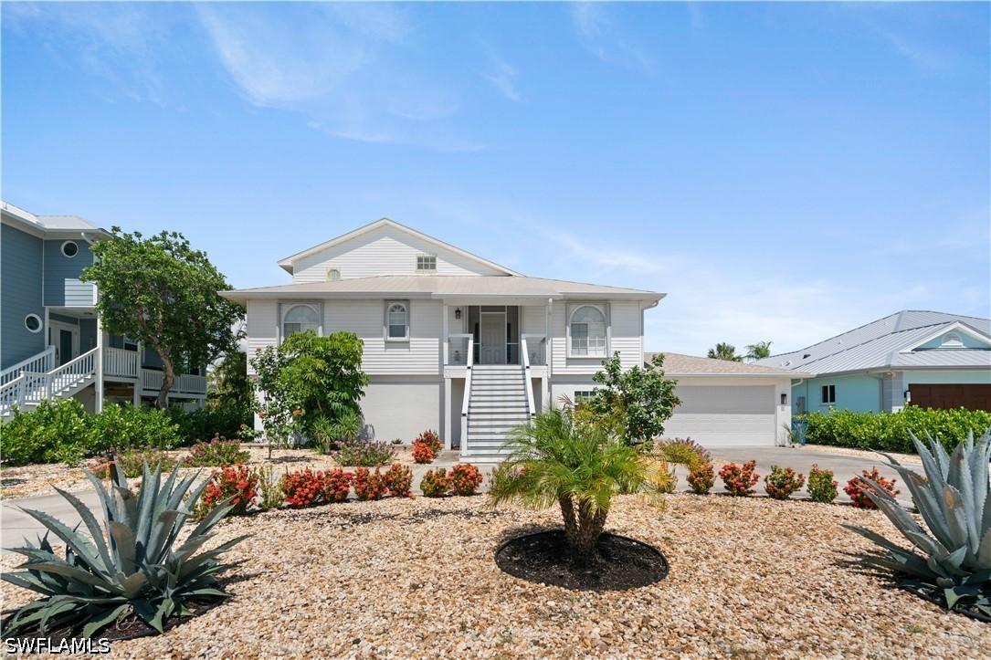 116 Sand Dollar Dr., Fort Myers Beach, FL 33931