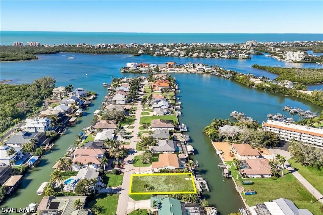 207 6th St., Bonita Springs, FL 34134
