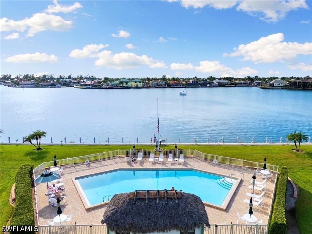 750 W Elkcam Cir. #215, Marco Island, FL 34145