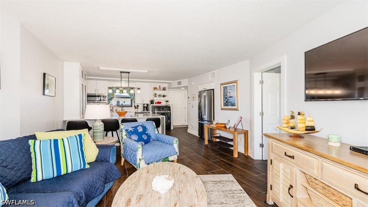 1023 Anglers Cove #E505, Marco Island, FL 34145