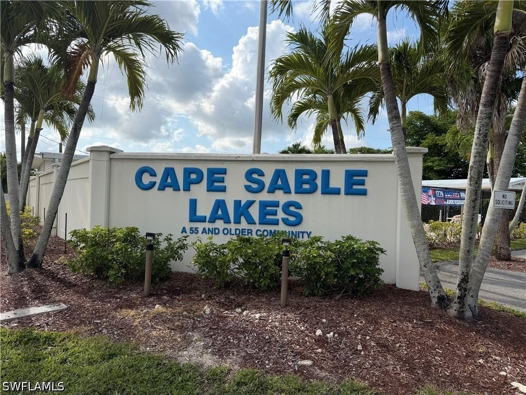 260 Cape Sable Dr., Naples, FL 34104