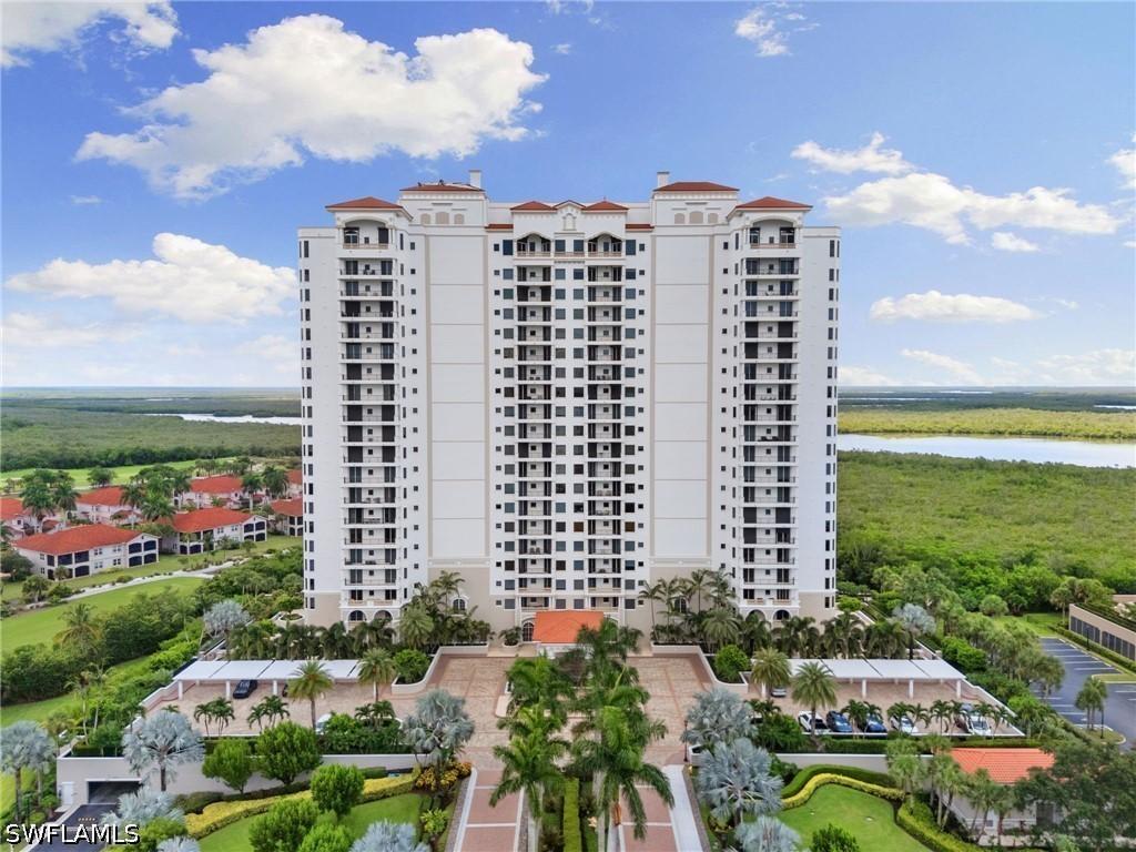1060 Borghese Ln. #902, Naples, FL 34114