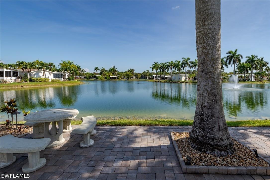 1146 Silver Lakes Blvd., Naples, FL 34114
