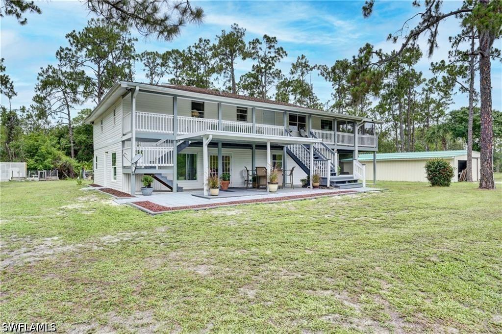 985 Honeybee Dr., Naples, FL 34120