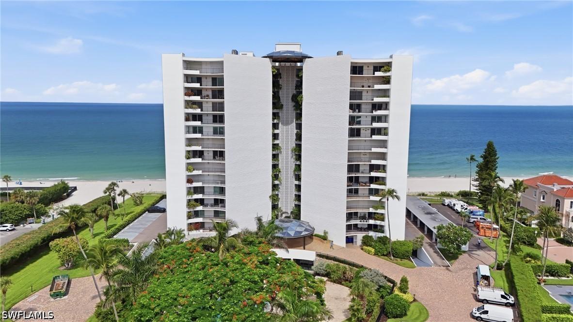 3951 Gulf Shore Blvd. #302, Naples, FL 34103