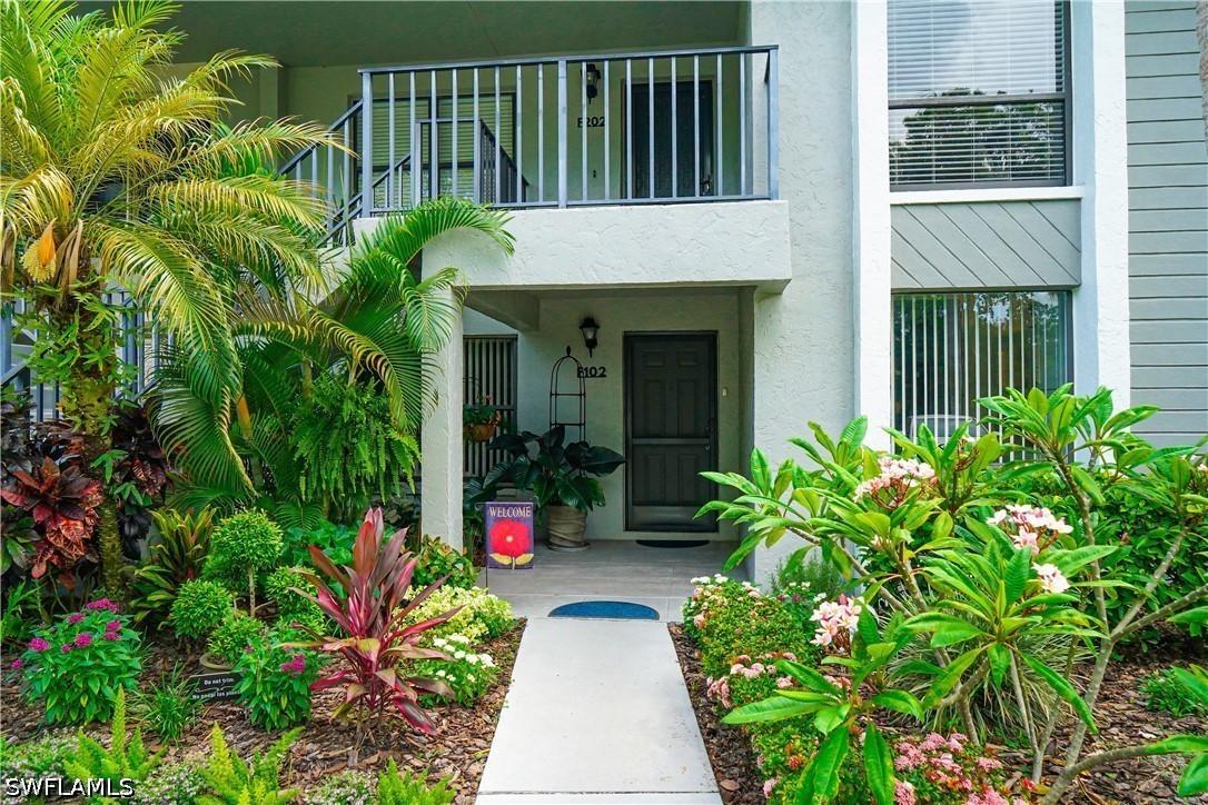 1223 Commonwealth Cir. #102, Naples, FL 34116
