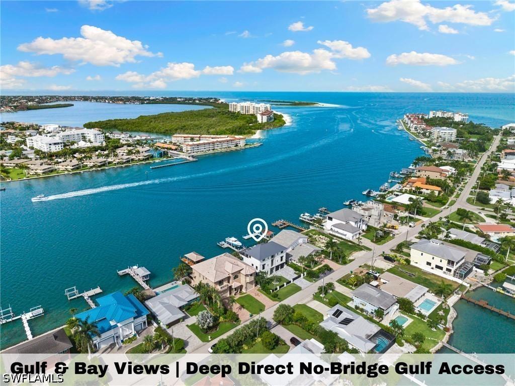 18 Pelican St., Naples, FL 34113