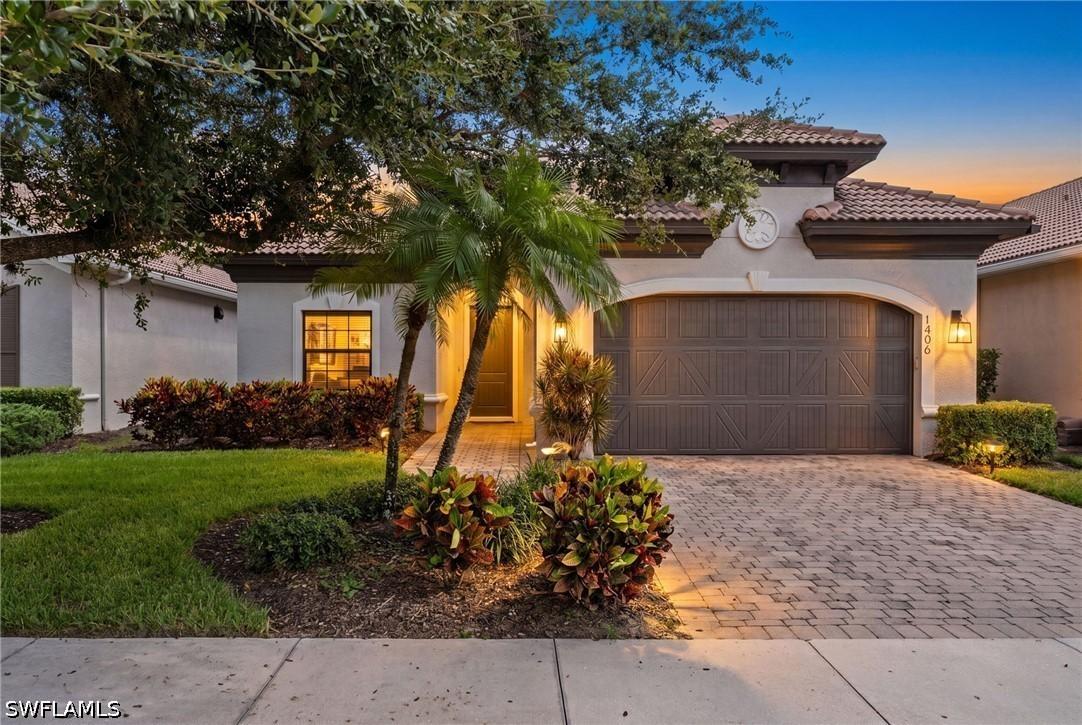 1406 Serrano Cir., Naples, FL 34105