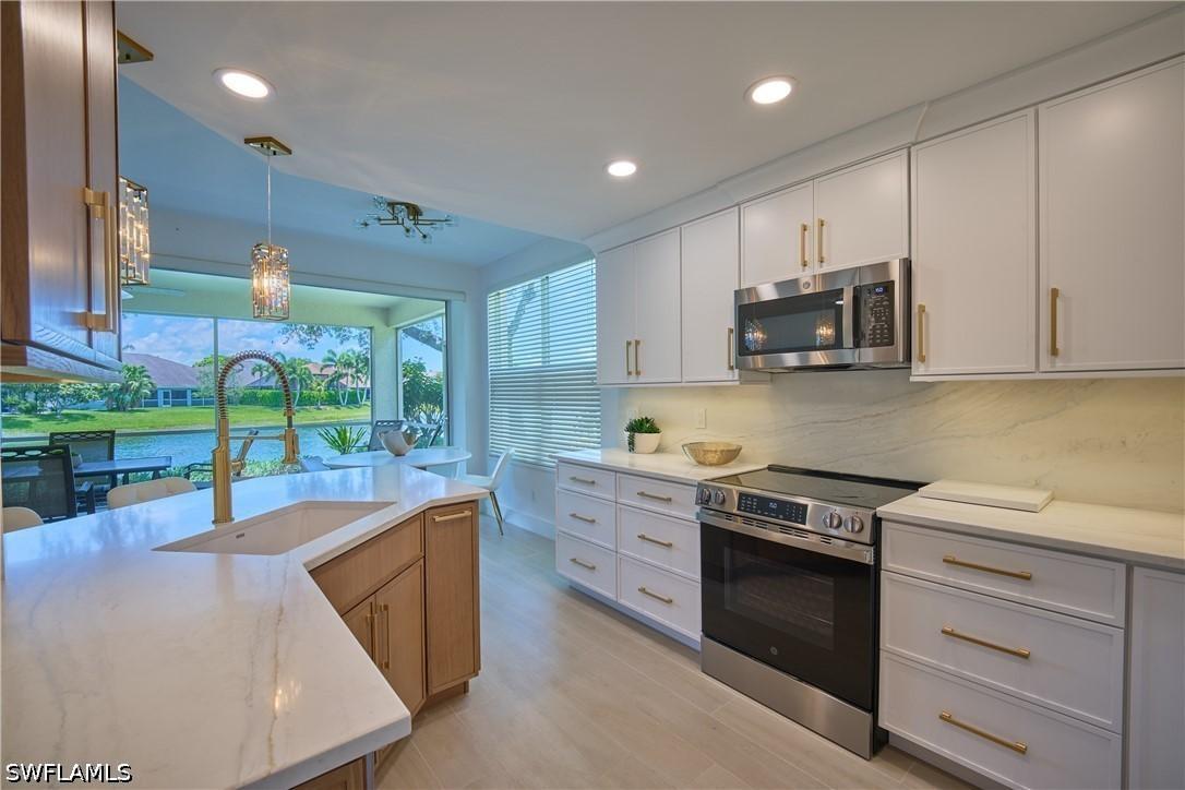 7846 Gardner Dr. #102, Naples, FL 34109