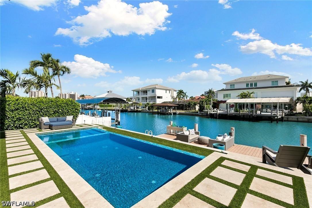 357 Egret Ave., Naples, FL 34108
