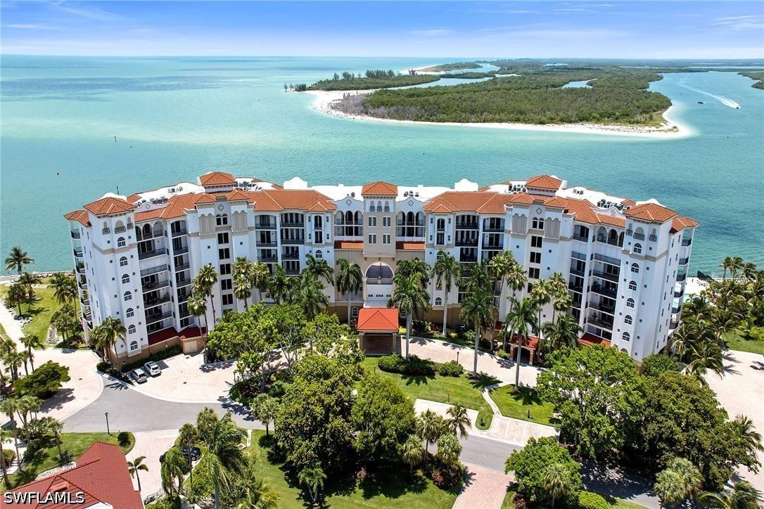 700 La Peninsula Blvd. #603, Naples, FL 34113
