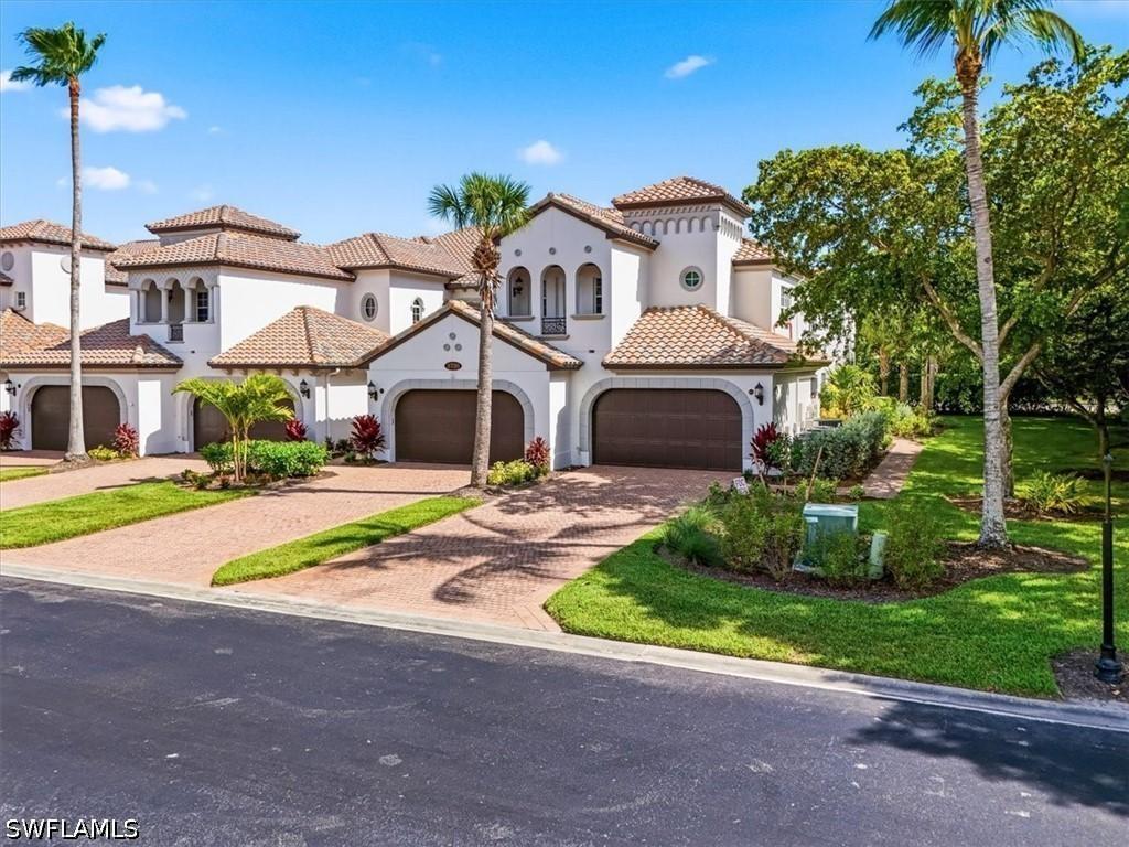 3730 Montreux Ln. #104, Naples, FL 34114
