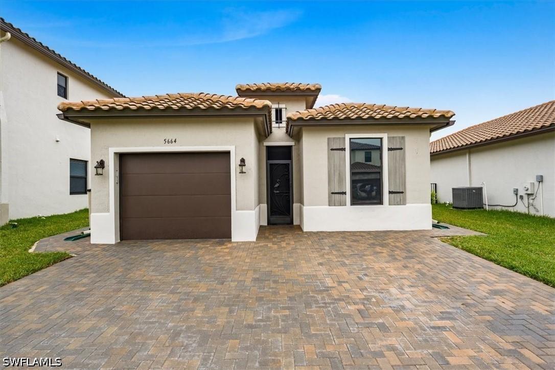 5664 Cerva Ln., Ave Maria, FL 34142