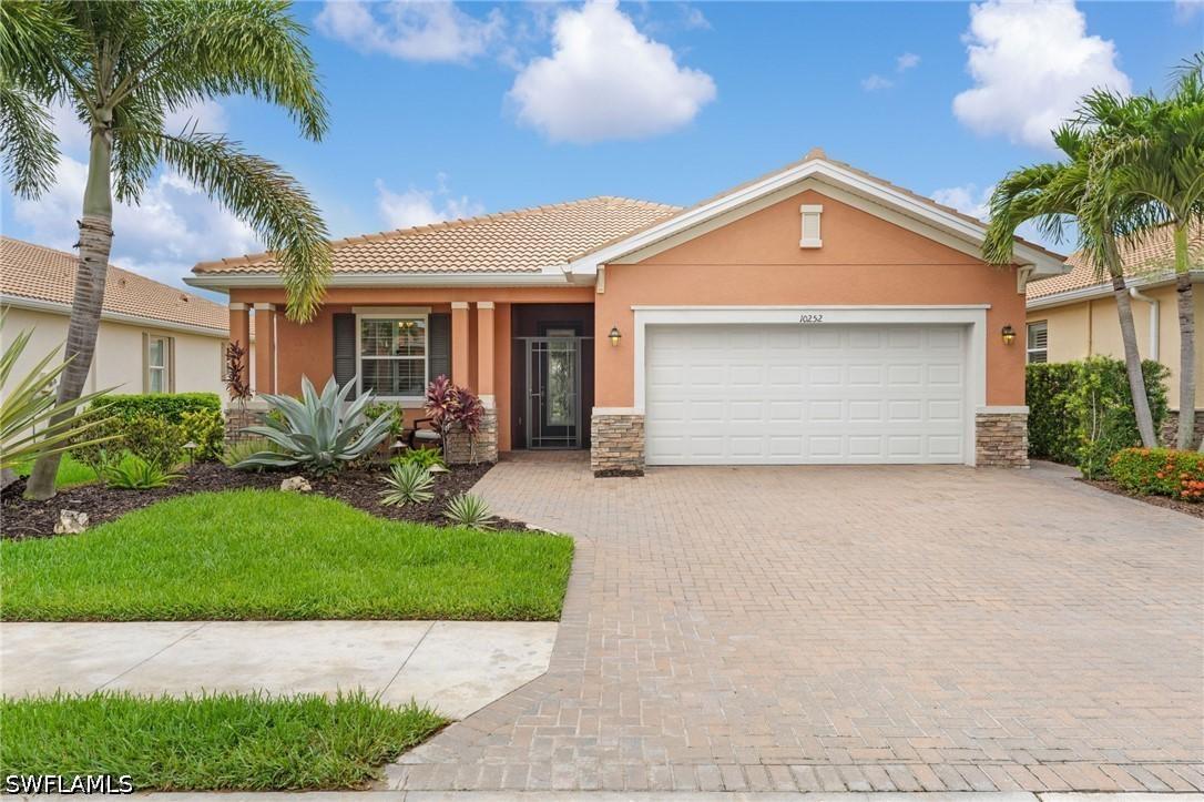 10252 Livorno Dr., Fort Myers, FL 33913