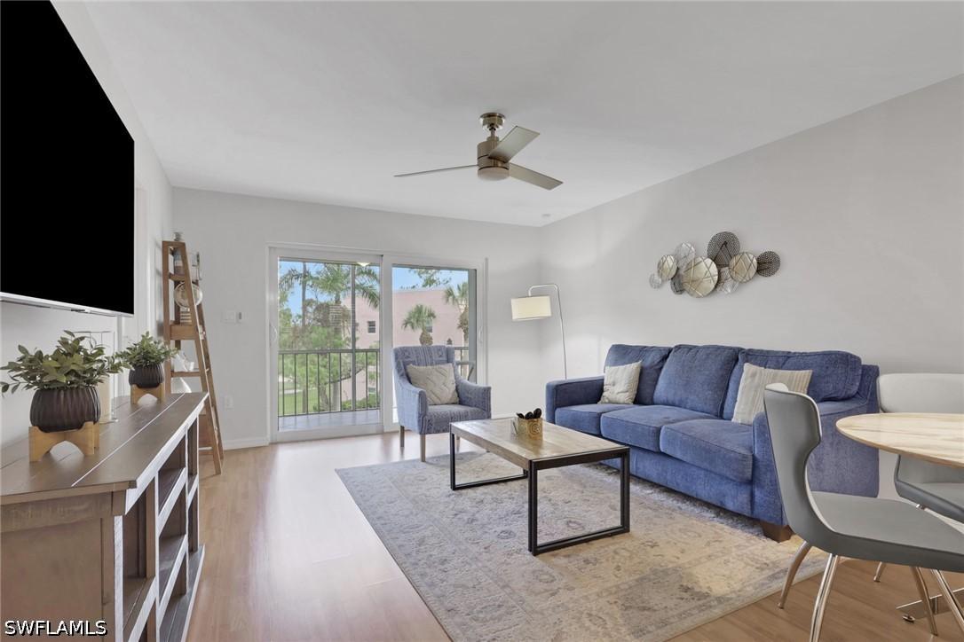 170 Turtle Lake Ct. #309, Naples, FL 34105