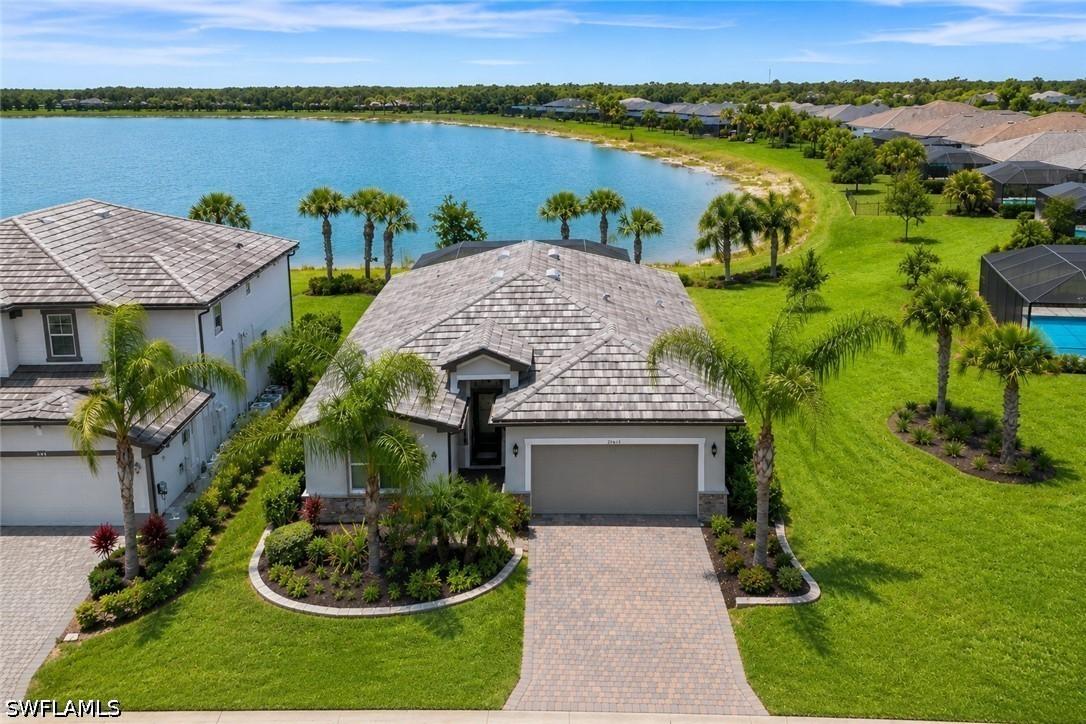 19639 Beechcrest Pl., Estero, FL 33928