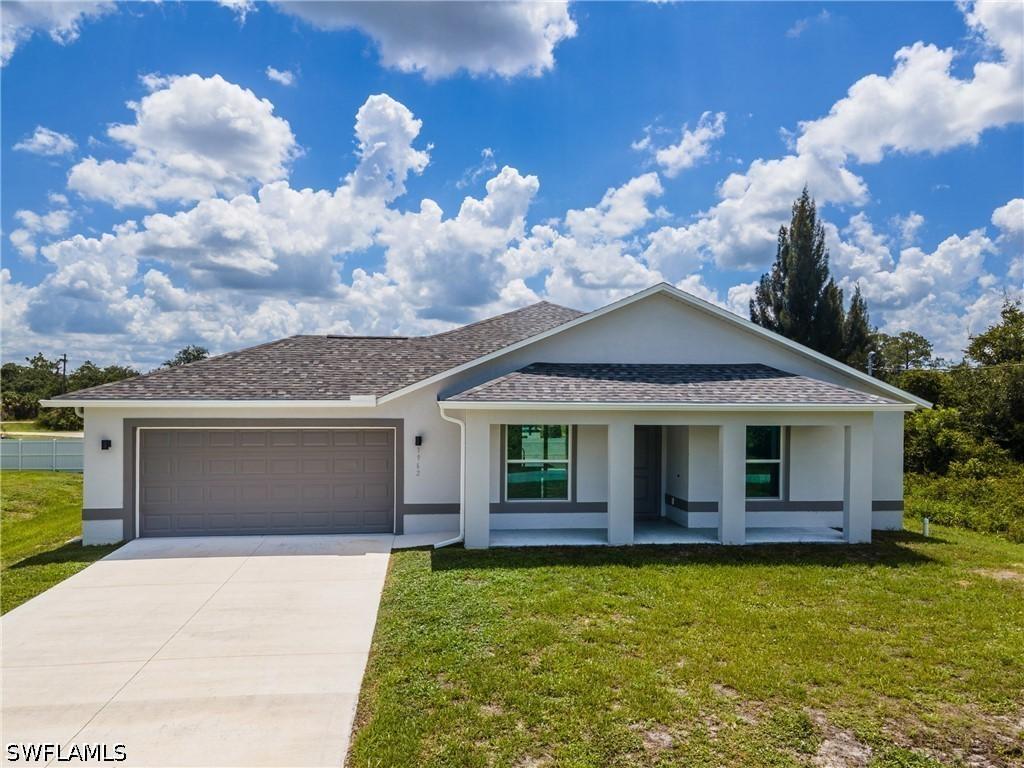 1962 Leghorn St., Lehigh Acres, FL 33972