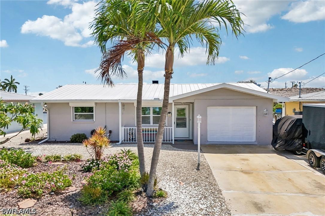 3050 York Rd., St James City, FL 33956