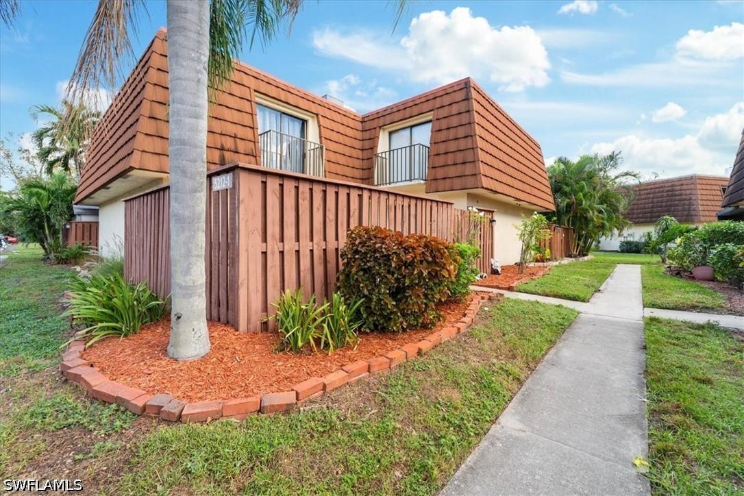 5212 Cedarbend Dr. #1, Fort Myers, FL 33919