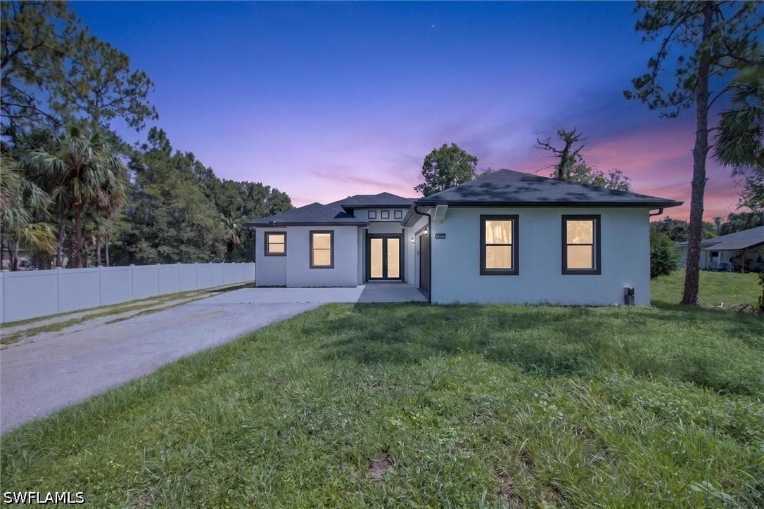 2843 14th Ave., Naples, FL 34117
