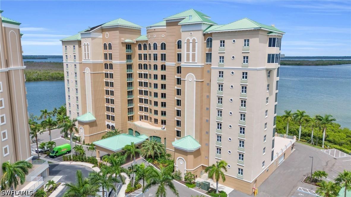4137 Bay Beach Ln. #585, Fort Myers Beach, FL 33931