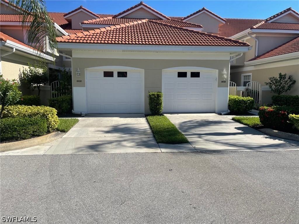 5135 Cobble Creek Ct. #102, Naples, FL 34110