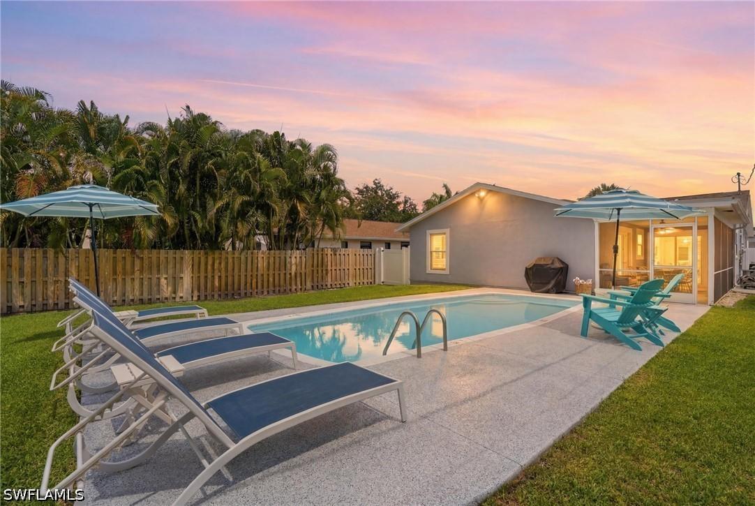 764 94th Ave., Naples, FL 34108
