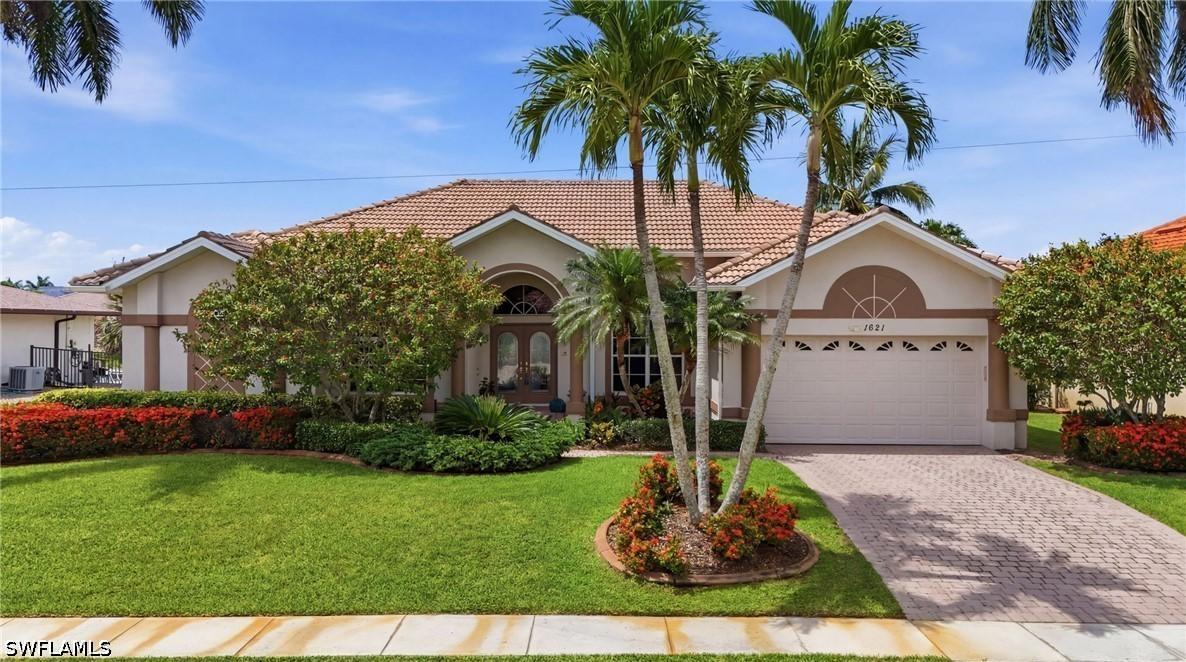 1621 Almeria Ct., Marco Island, FL 34145