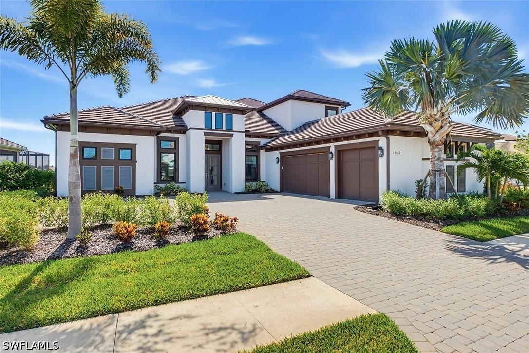 15372 Turin Dr., Naples, FL 34114