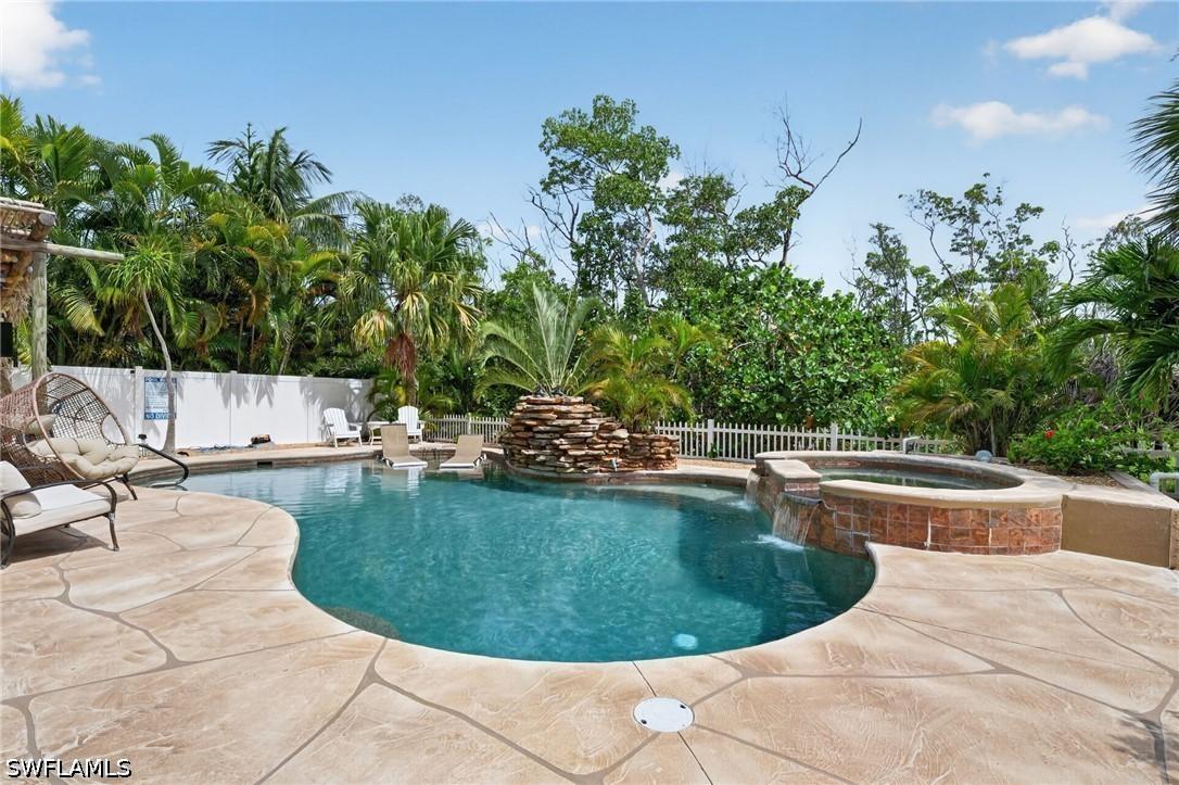 309 Donora Blvd., Fort Myers Beach, FL 33931