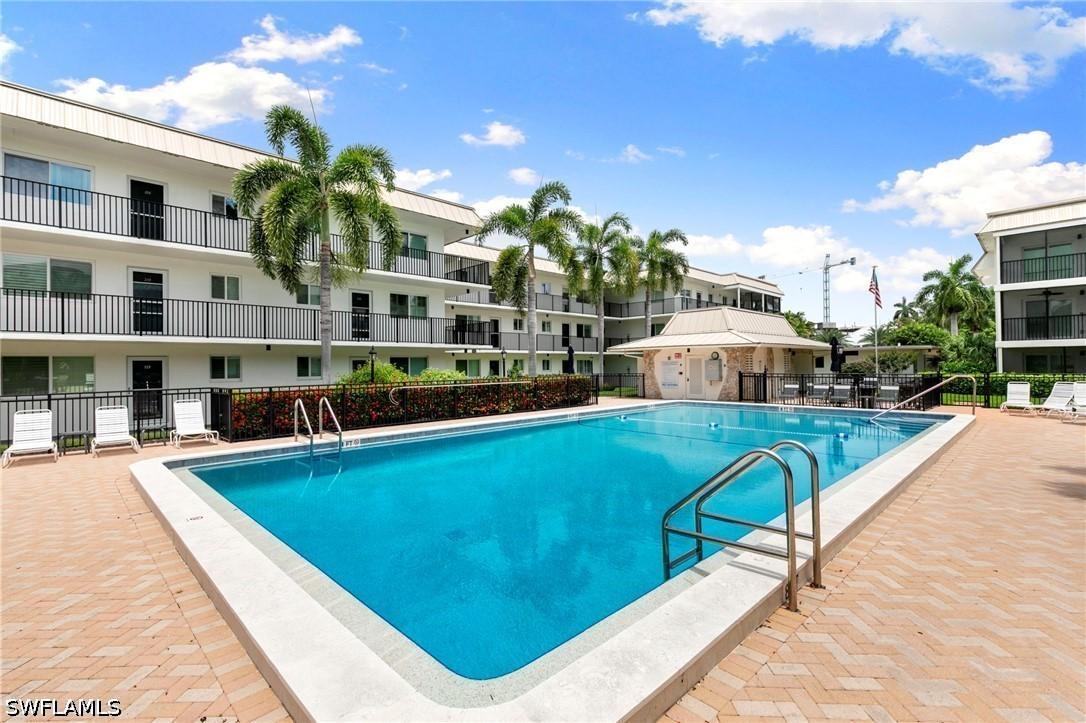 766 Central Ave. #119, Naples, FL 34102