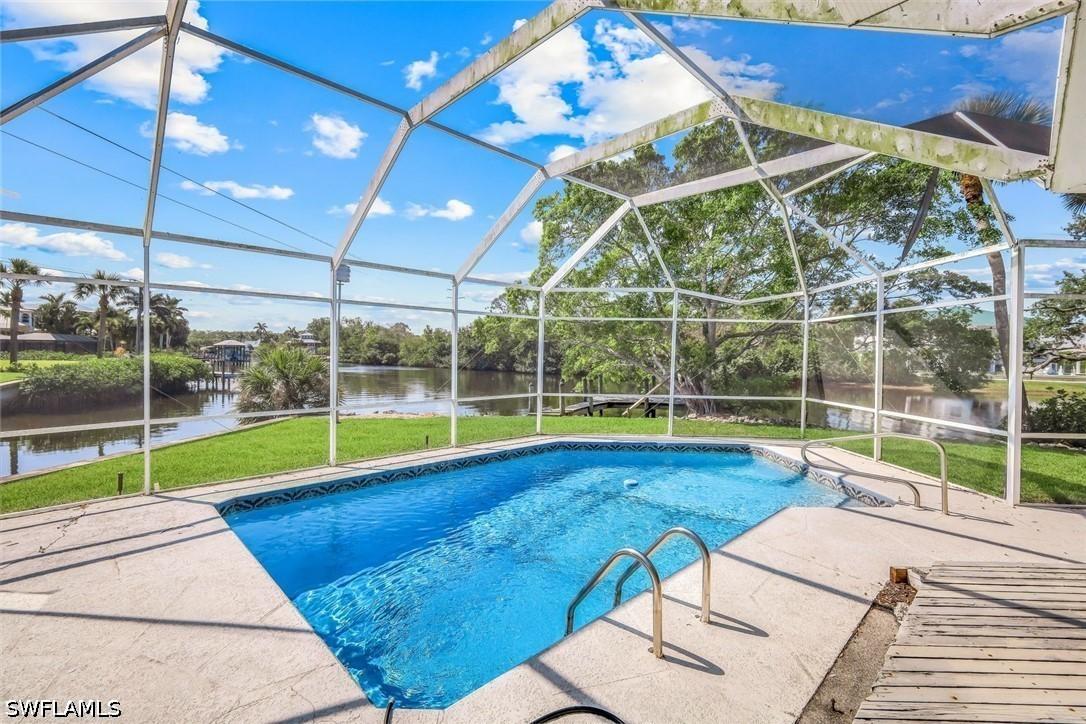 27151 Flossmoor Dr., Bonita Springs, FL 34135