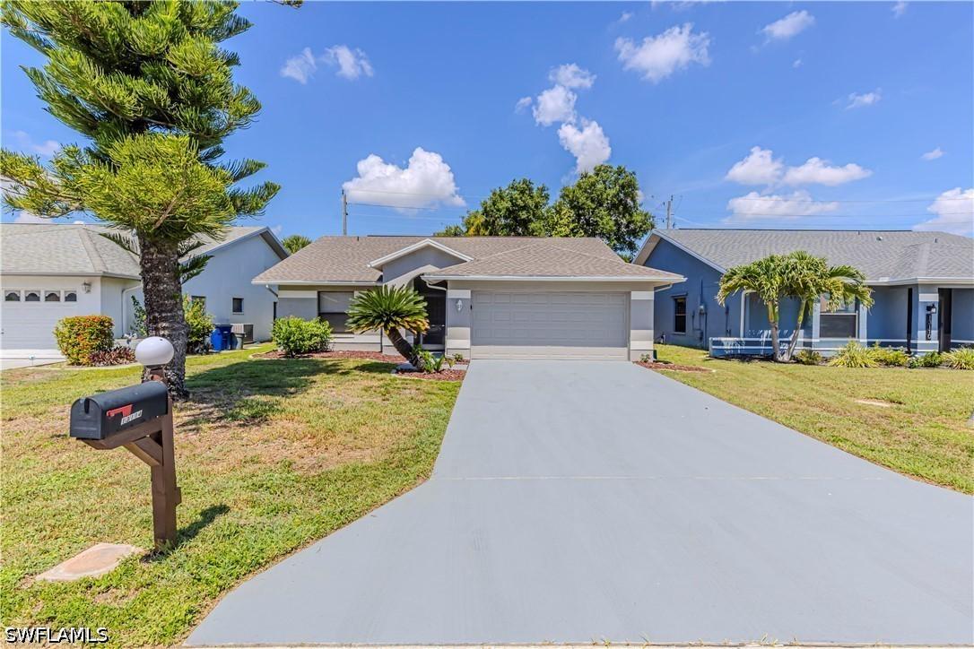 13114 Regent Cir., Fort Myers, FL 33966