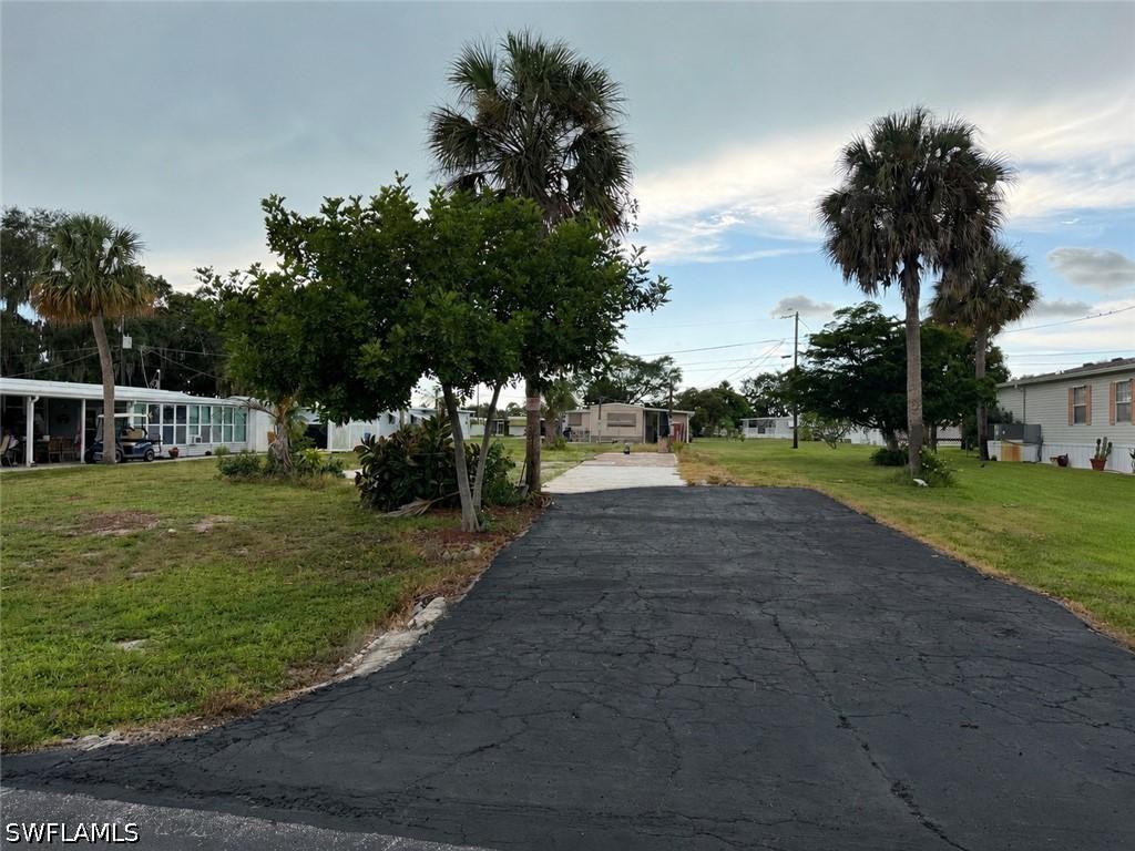 27328 Rue Viauv Ave., Bonita Springs, FL 34135