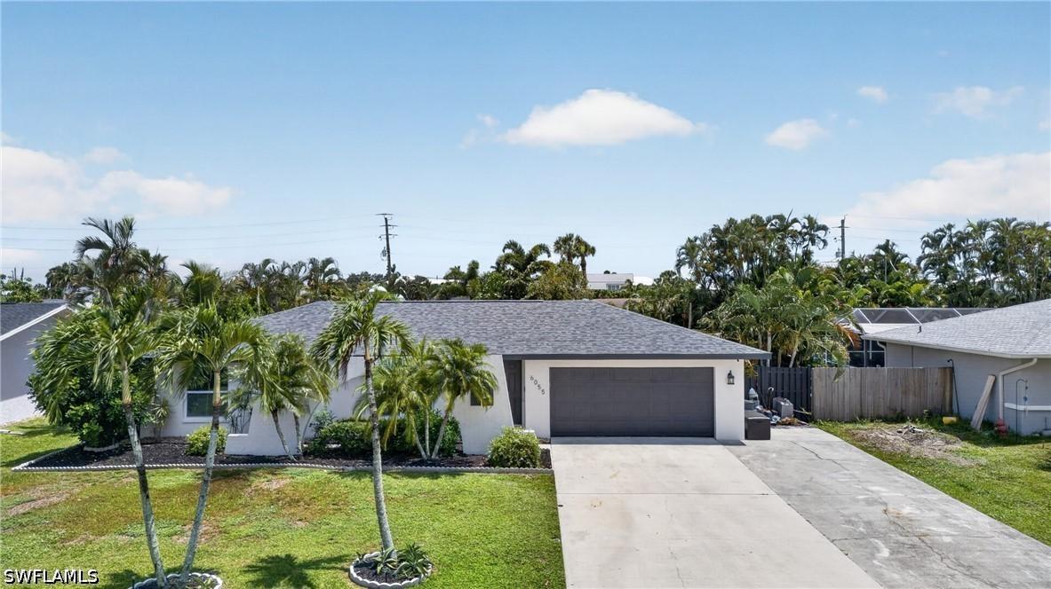 6055 Macbeth Ln., Fort Myers, FL 33908