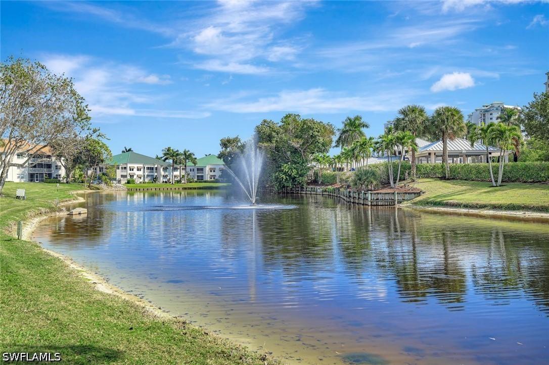 340 Horse Creek Dr. #207, Naples, FL 34110