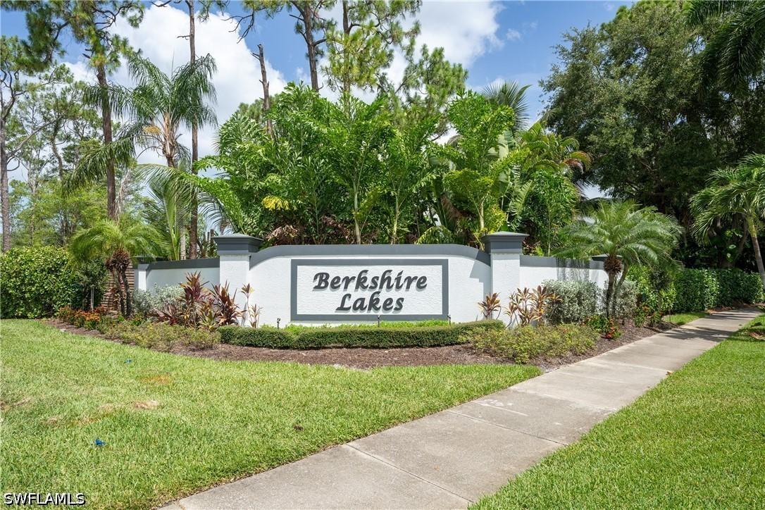 6721 Sloane Pl., Naples, FL 34104