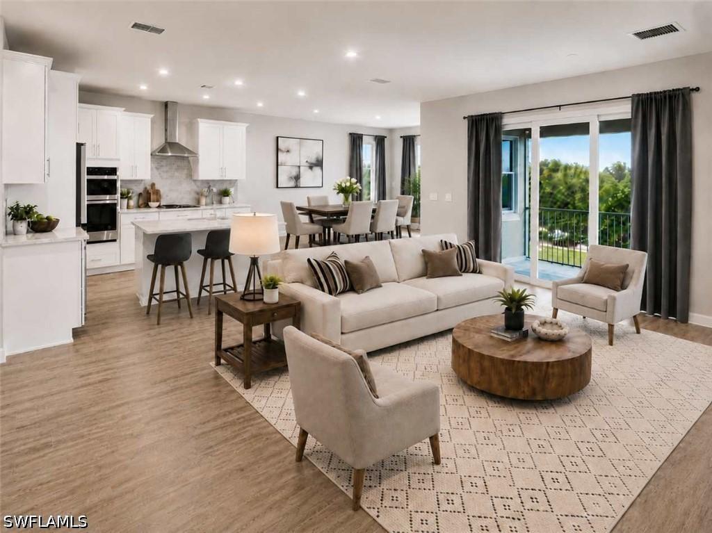 4646 Arboretum Cir. #201, Naples, FL 34112