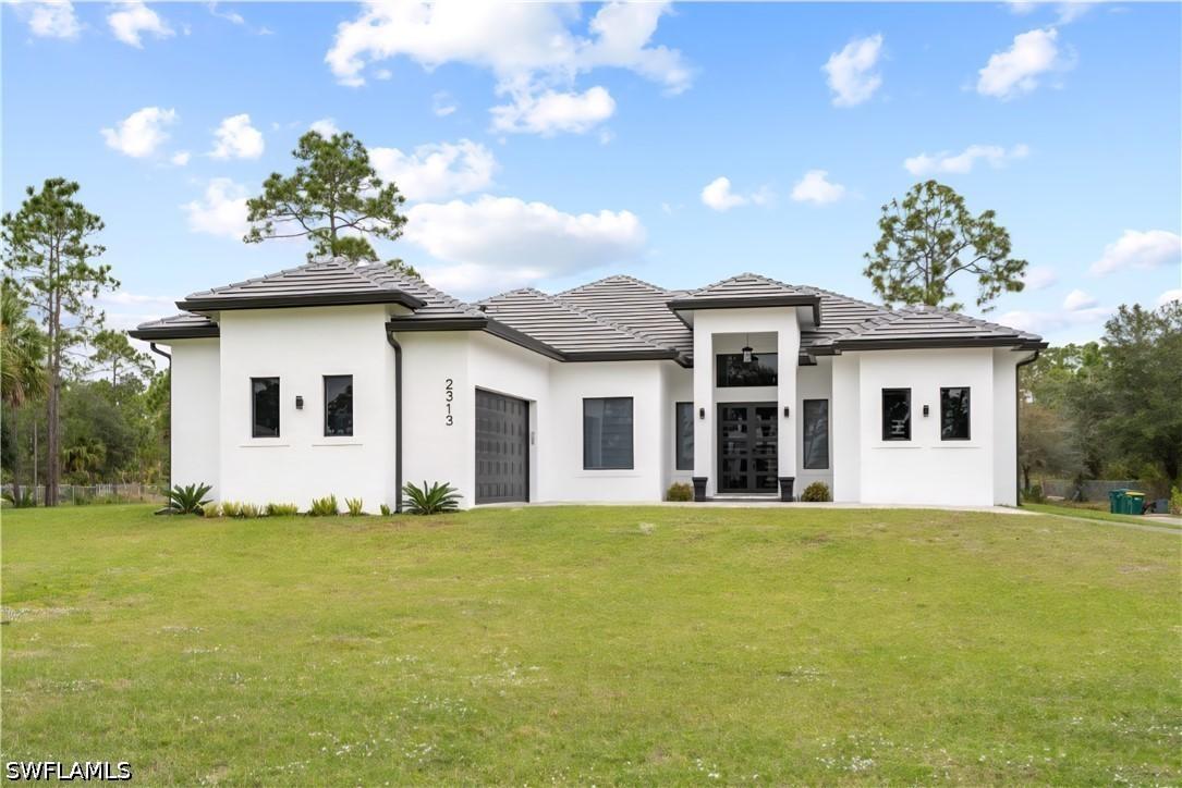 2313 6th Ave., Naples, FL 34117