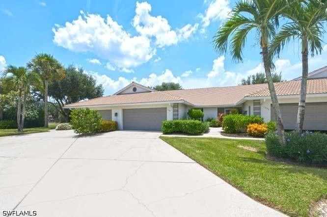 1040 Marblehead Dr. #N2, Naples, FL 34104