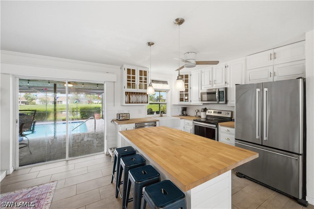 24708 Carnoustie Ct., Bonita Springs, FL 34135