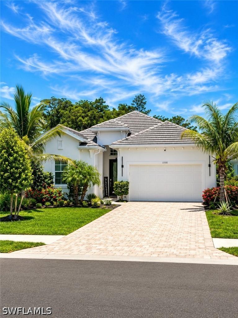 13585 Blue Bay Cir., Fort Myers, FL 33913