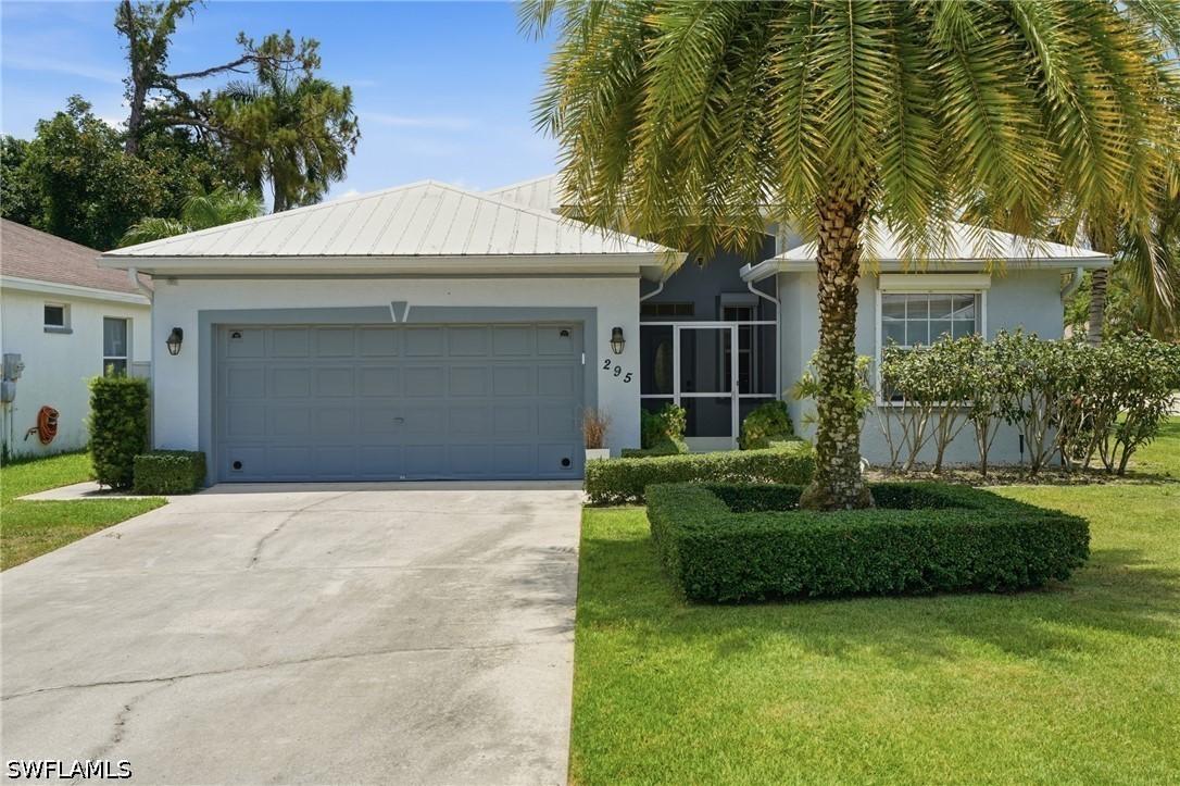 295 Stanhope Cir., Naples, FL 34104