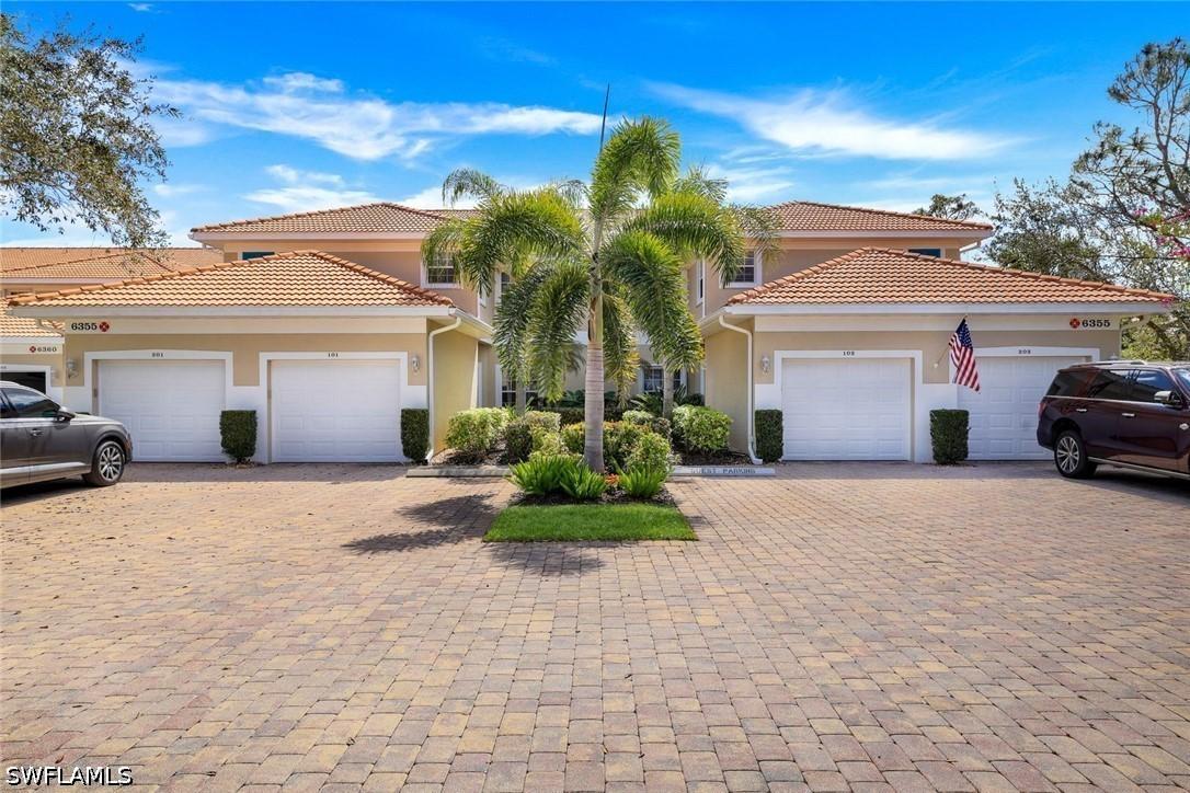 6355 Lexington Ct. #102, Naples, FL 34110