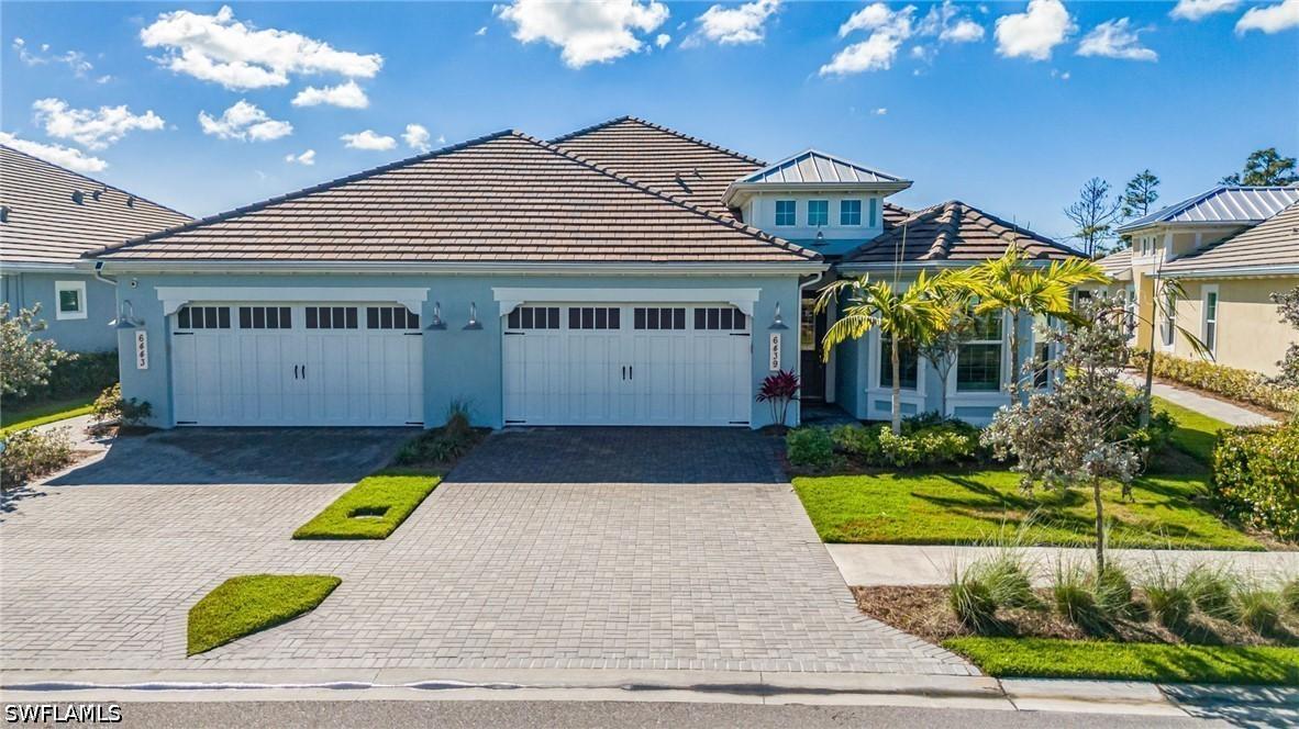 6439 Negril Isle Dr., Naples, FL 34113