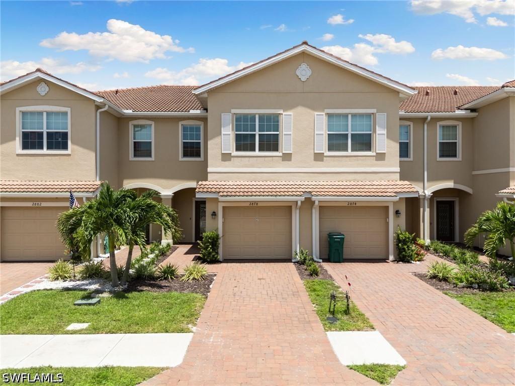 2878 Blossom Way, Naples, FL 34120