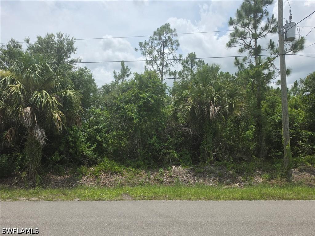 20th Ave., Naples, FL 34120